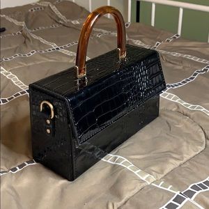 Snake skin purse